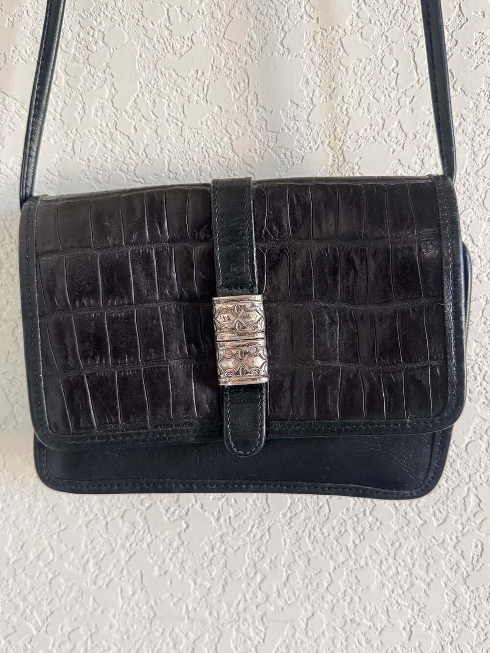 Fossil Black Embossed Croc Leather Crossbody Handbag